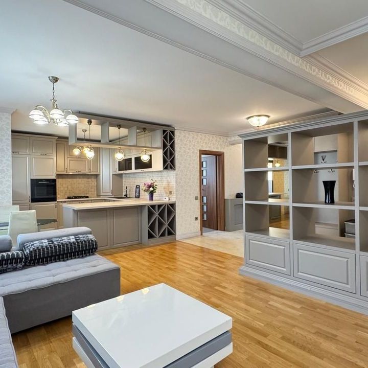Apartament ELEGANT 3CAM 85MP GARAJ EUROPA - Fotografie 1