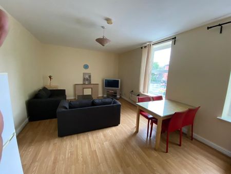 1 bedroom flat to rent - Photo 3