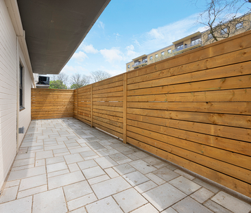 67 Parkwoods Village Drive - Photo 2 | Rentumo