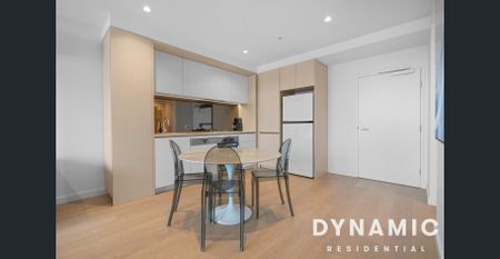 Furnished 2-bedroom apartment in Docklands - Photo 2