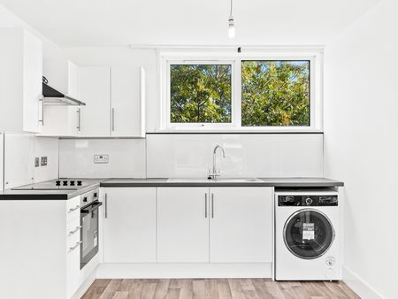 Ref: SM - Hyperion Walk - Photo 5