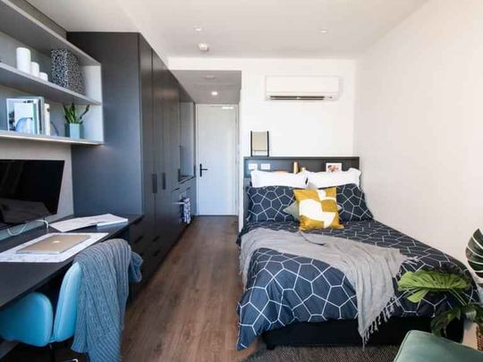 Premium Studio With Terrace - Photo 1