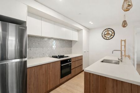 Connected Apartment Living with a Standout Balcony - Photo 5