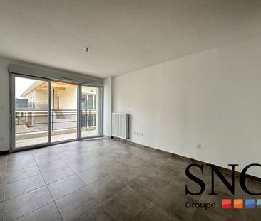 T2 AVEC BALCON ET PARKING - Photo 1