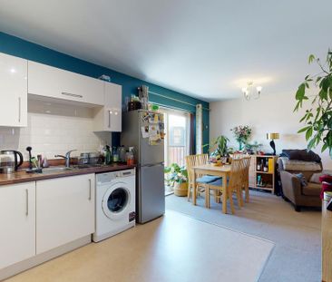 2 bedroom apartment to rent - Photo 4