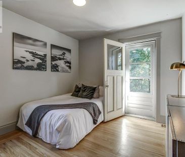 43 ROSSLYN Avenue S, Hamilton, Ontario, L8M3J1 - Photo 1