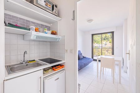 NICE CENTRE - STUDIO MEUBLE - Photo 3