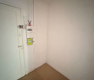 Location Appartement 1 pièce 27m² - Photo 6
