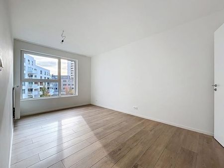 Appartement te huur - Photo 2
