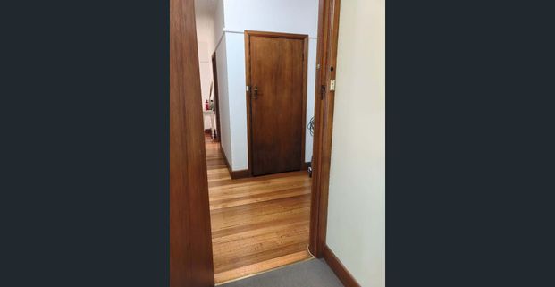 A comfortable Room in Boronia - Photo 1