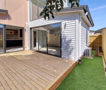 Stunning Townhouse Massey. - Photo 6