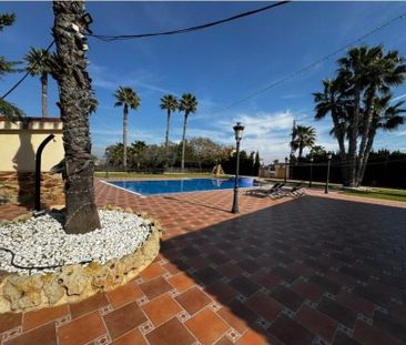 🏡 Exclusivo Chalet Independiente en Catral: Tu Refugio de Paz y Opo... - Photo 3