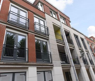 Appartement te huur: Laan van Roos en Doorn 37-Q 2514 BC Den Haag - Photo 1