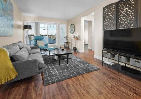 Fuse Apartments 2 bedrooms 2 baths available! — 2 Bdr 2 Bath - Photo 4