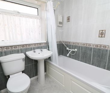 2 bed bungalow to rent in Clifton Rise, Rotherham, S66 - Photo 6