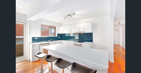 Spacious two bedder in a tranquil location - Photo 5