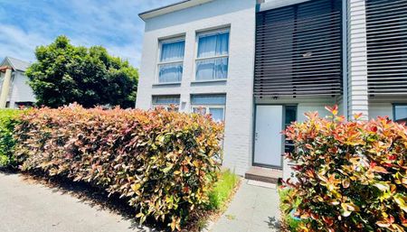 TAKANINI, 1 Bedroom - Photo 2