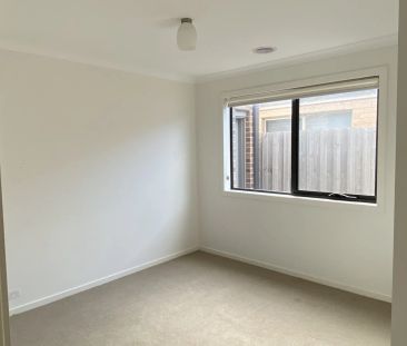 Convenient and Comfortable Living - Photo 2
