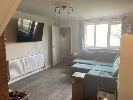 St Annes Drive - Photo 3