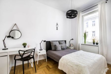 2-pokojowy apartament w kamienicy na Poznańskiej - Zdjęcie 4