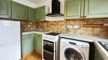 1 bedroom maisonette to rent - Photo 2