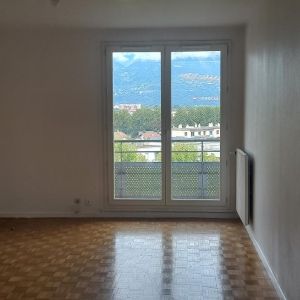 Location Appartement à ST MARTIN D HERES - Photo 4
