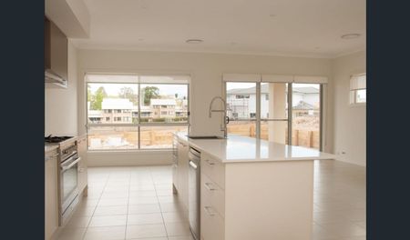 3 Curie Road, Campbelltown, NSW 2560 - Photo 3