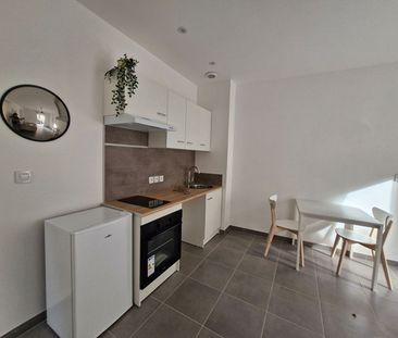 Location Appartement 2 pièces 29m² - Photo 4