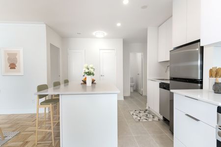 For Lease - 49 Glen Elm Avenue Unit# 210, Toronto, Ontario - Photo 4