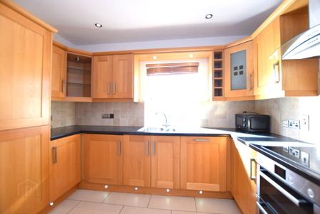 8 Priory End, Holywood, BT18 9PU - Photo 5