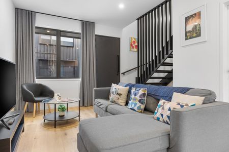 Impeccable Two Bedroom Furnished Townhouse - Photo 4