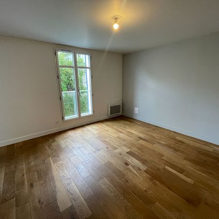 Location Appartement 1 pièce 26m² - Photo 4