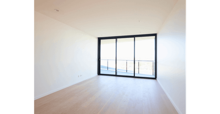 Discover Your Dream Home with Premium Amenities- Break Lease - Photo 5