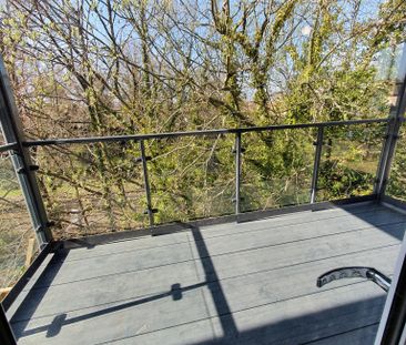 2 Bed 2 Bath – move in for Christmas for extended lease! - Photo 5