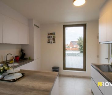 1-slaapkamerappartement (77 m²) achteraan het gebouw met ruim terras en garage - Foto 4