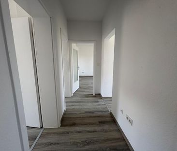 3-Zimmer-Wohnung in Wilhelmshaven-Fedderwardergroden mieten - Photo 2
