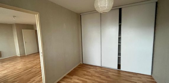 Location Appartement 2 pièces 54m² BORDEAUX 33000 - Photo 2