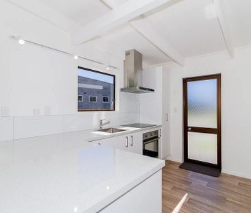 Fully refurbished 2BR Unit in Ahuriri, Napier - Photo 3