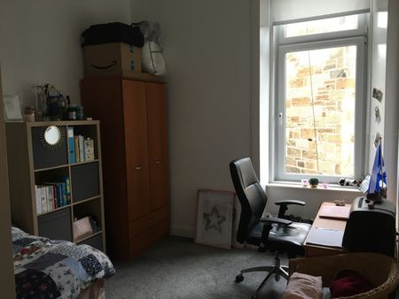 4 Bed Flat, Gibson Street, G12 - Photo 3