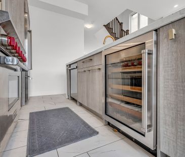 For Lease - 34 Globemaster Lane, Richmond Hill, Ontario - Photo 4