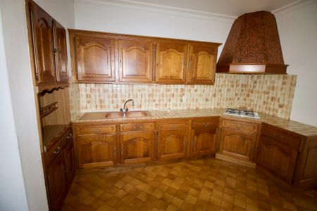 Location Maison 3 pièces 83m² - Photo 3