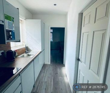 1 bedroom penthouse to rent - Photo 6