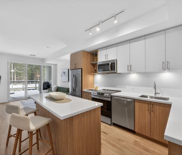 For Lease - 333 Sunseeker Avenue Unit# 262, Innisfil, Ontario - Photo 5