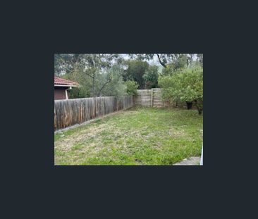 Large Family Home In Prime Location And Renovated! - Photo 5