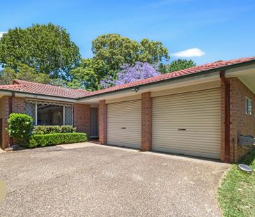 Modern, Private 3-Bedroom Home with Outdoor Entertaining in Prime P... - Photo 3