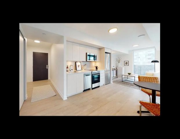 20 Monte Kwinter | 20 Monte Kwinter Court, Toronto - Photo 1