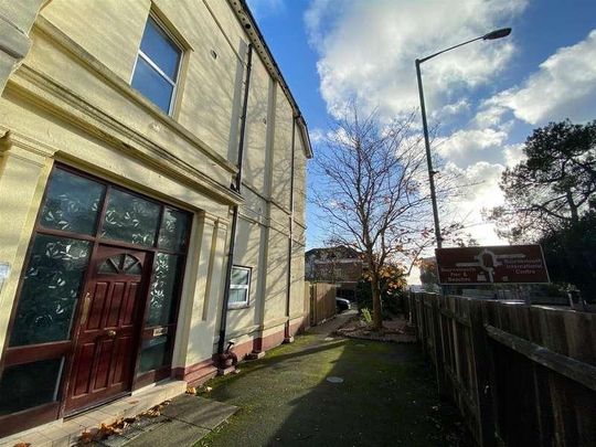 Wimborne Road, Bournemouth, Dorset, BH2 - Photo 1