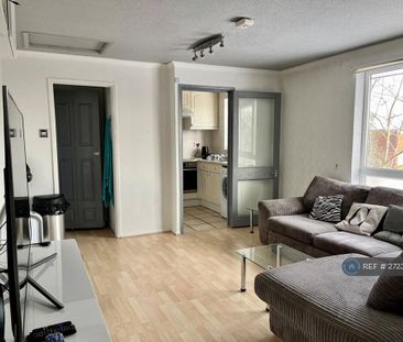 Studio to rent - Photo 5