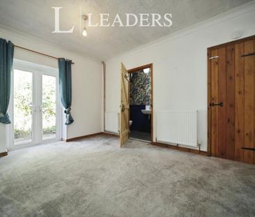 3 bedroom bungalow to rent Brandon Road, Hilborough, Thetford, Norf... - Photo 5