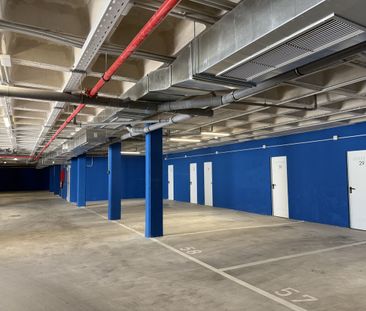 Apartment in Fuengirola, Costa del Sol - Photo 2